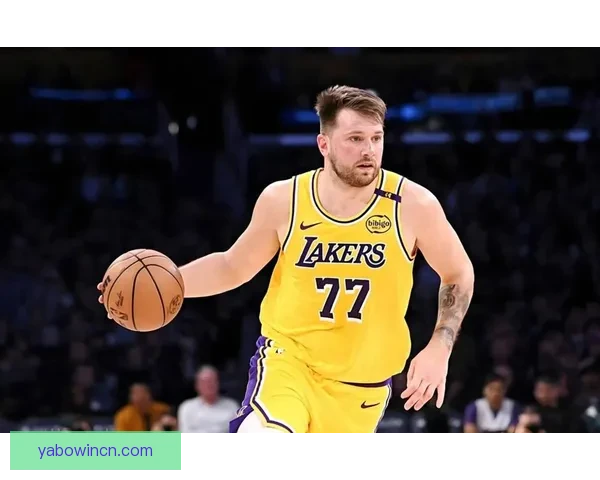 亚历山大赛季四十次三十分压制东契奇领跑全联盟